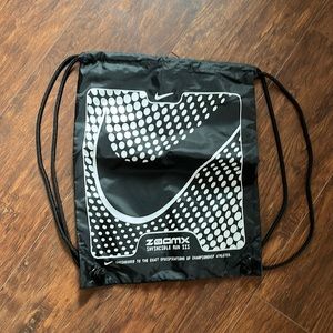 Nike Zoomx Invincible Run III Drawstring Bag